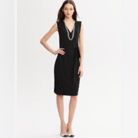 Banana Republic szS Wrap Dress - Picture 1 of 6